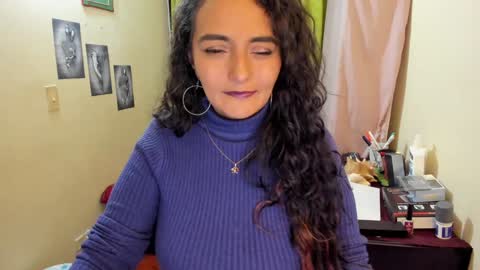  emma luxy online show from December 20, 7:01 am