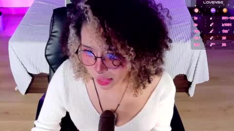     online show from May 15, 10:23 am