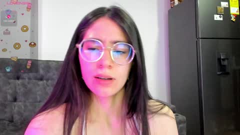 Emma online show from January 16, 1:37 am