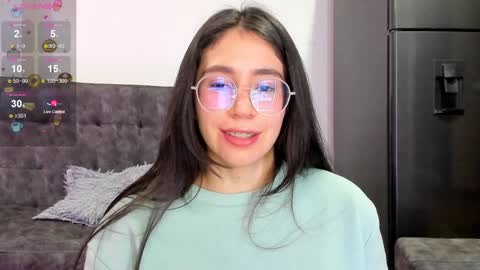 Emma online show from December 23, 2:13 am