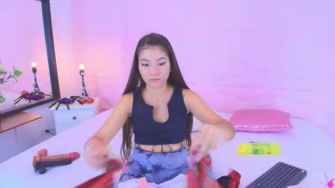 Emma  online show from October 22, 8:10 pm