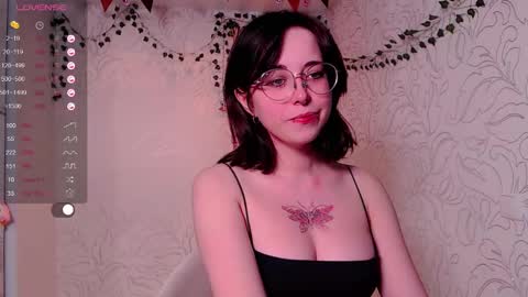 Emma online show from January 20, 2:01 am