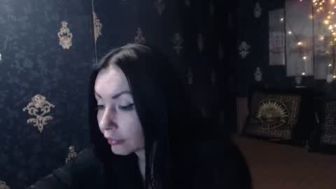 EmmaGoldX online show from March 5, 6:39 pm