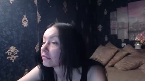 EmmaGoldX online show from January 13, 9:33 pm