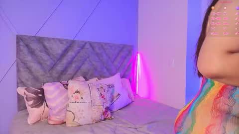 Snapshot of emmajohnss chatting on October 14, 3:42 am Emma online show from October 14, 3:42 am