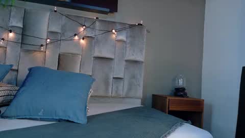 E M M A   online show from February 9, 4:16 am