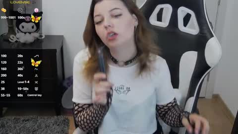 Emma online show from May 31, 3:55 pm