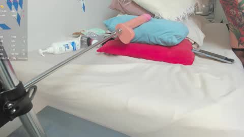 Emma online show from October 6, 7:59 am