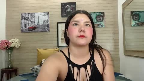 emmanixxon online show from April 7, 9:50 pm