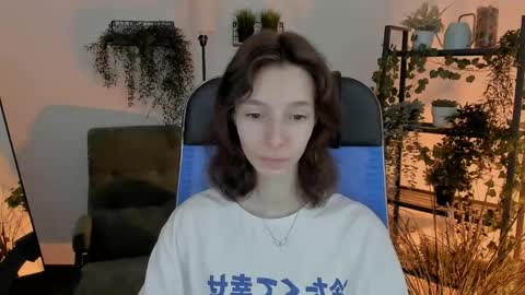 emmanuellbrown online show from April 18, 1:18 am