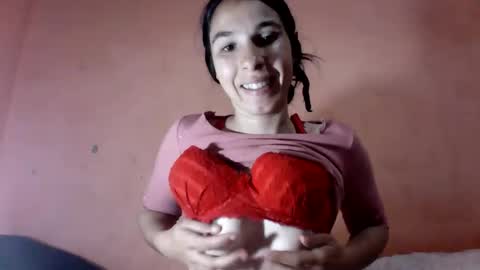 Emma online show from March 28, 4:19 pm