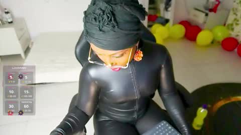 Sara online show from September 26, 12:02 pm