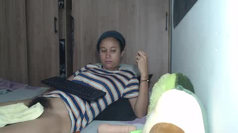 emmasweet95 online show from December 29, 11:07 am