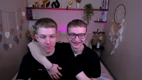 Emmit online show from April 3, 3:41 pm