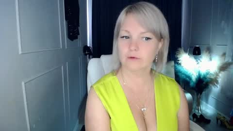 emmmam online show from May 6, 11:27 am