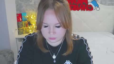 Emmy  online show from December 3, 11:11 am