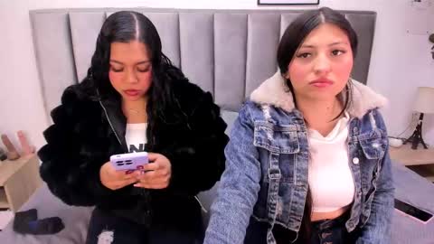 Snapshot of emmy_turnner chatting on September 20, 12:30 pm Emily Laila online show from September 20, 12:30 pm