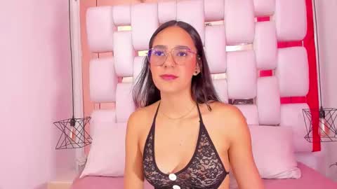 Snapshot of emmycruzz chatting on September 23, 7:53 pm emmy online show from September 23, 7:53 pm