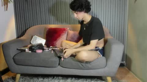 emmyy_fantasyy online show from April 1, 1:52 pm