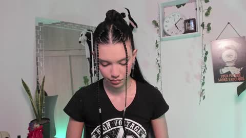 Emperatriz online show from January 31, 10:10 pm