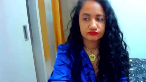 emperatriztapia online show from March 21, 2:06 am