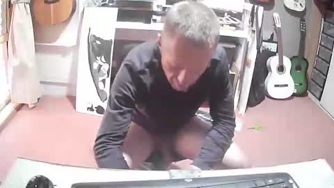 empirikal1 online show from April 23, 10:00 pm