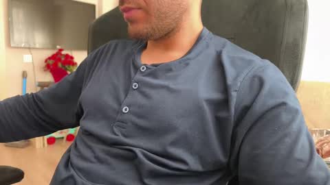 Emre online show from February 2, 8:13 am