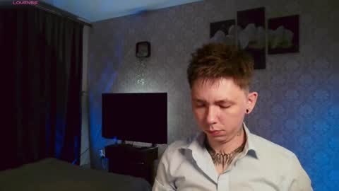 emveeboy96 online show from May 6, 6:47 pm
