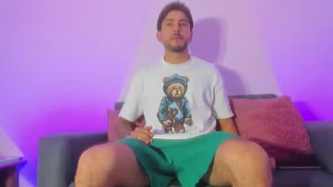 Snapshot of emy_colee chatting on March 3, 12:39 pm Emy online show from March 3, 12:39 pm