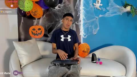 Snapshot of ender_h0t chatting on October 25, 2:17 pm Ender online show from October 25, 2:17 pm
