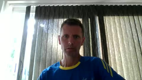 EnglishGuy183 online show from July 21, 7:10 am