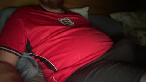 englishhardcock69 online show from July 12, 3:10 am