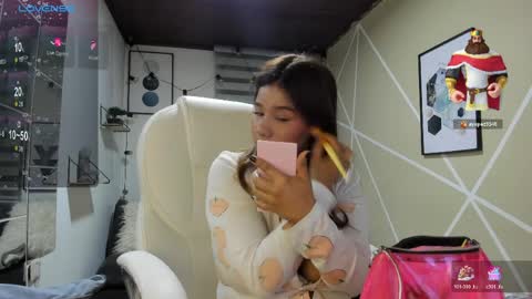 Enma clark online show from April 6, 4:10 am