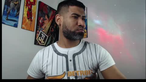 enriblack92 online show from February 4, 8:38 pm