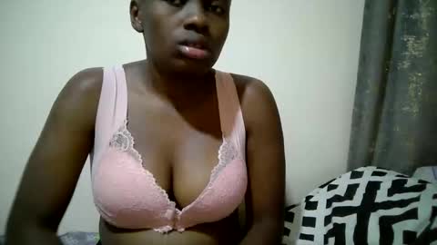 Ell online show from March 2, 7:48 am