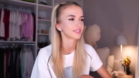 entya online show from September 15, 5:20 am