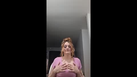 envydaddy21 online show from April 15, 2:37 am