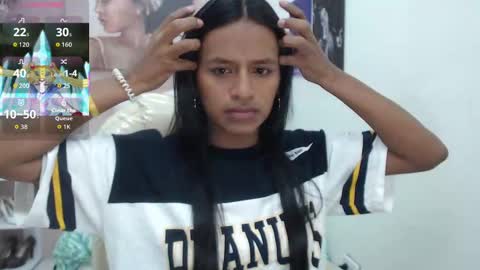 Snapshot of enyelin chatting on September 17, 12:41 pm Enyenlina online show from September 17, 12:41 pm