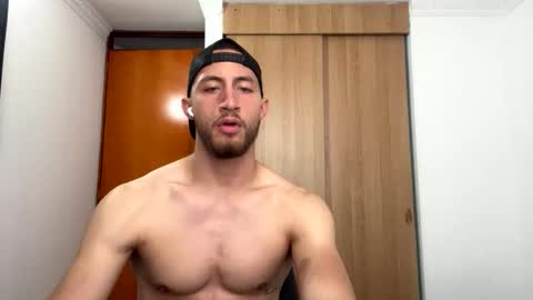 enzo_savage online show from April 12, 7:29 pm