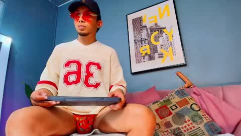 Enzo Soto  online show from April 10, 11:42 pm