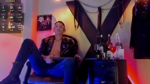 Snapshot of enzopratt chatting on September 13, 7:00 am Enzo Pratt online show from September 13, 7:00 am