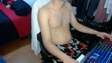 enzoyarack online show from December 3, 2:34 am