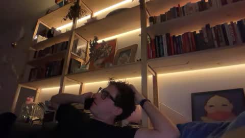 enzyme_ online show from December 17, 10:49 pm