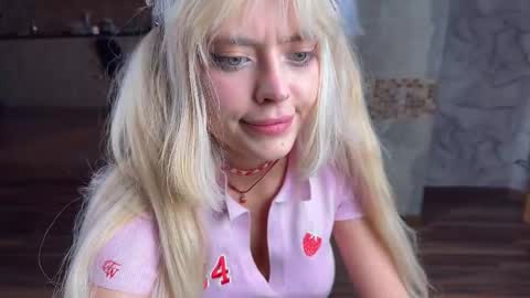 Alissa online show from October 28, 2:51 pm