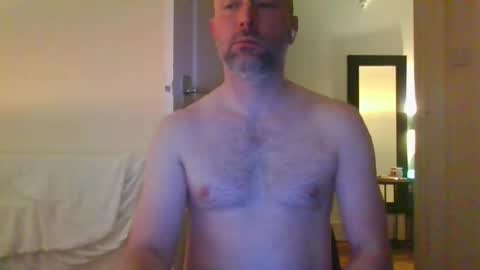 eric334418 online show from January 12, 8:54 am