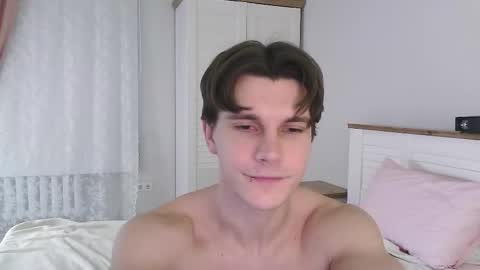 Eric Crush online show from February 11, 4:38 am