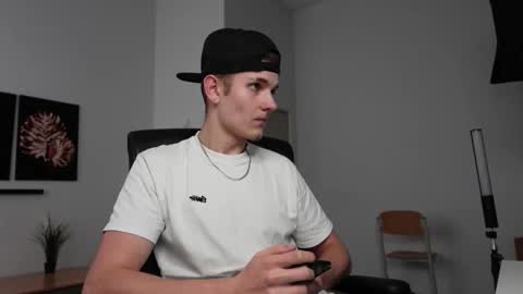    online show from September 17, 7:01 am