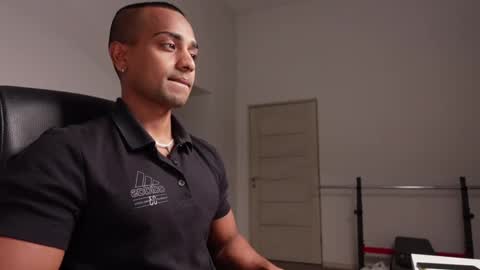    online show from January 10, 9:55 am