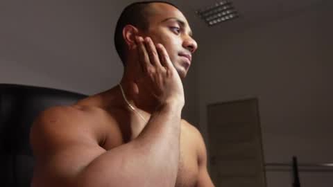    online show from January 14, 5:01 pm