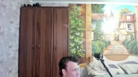 Eric online show from October 27, 12:27 pm